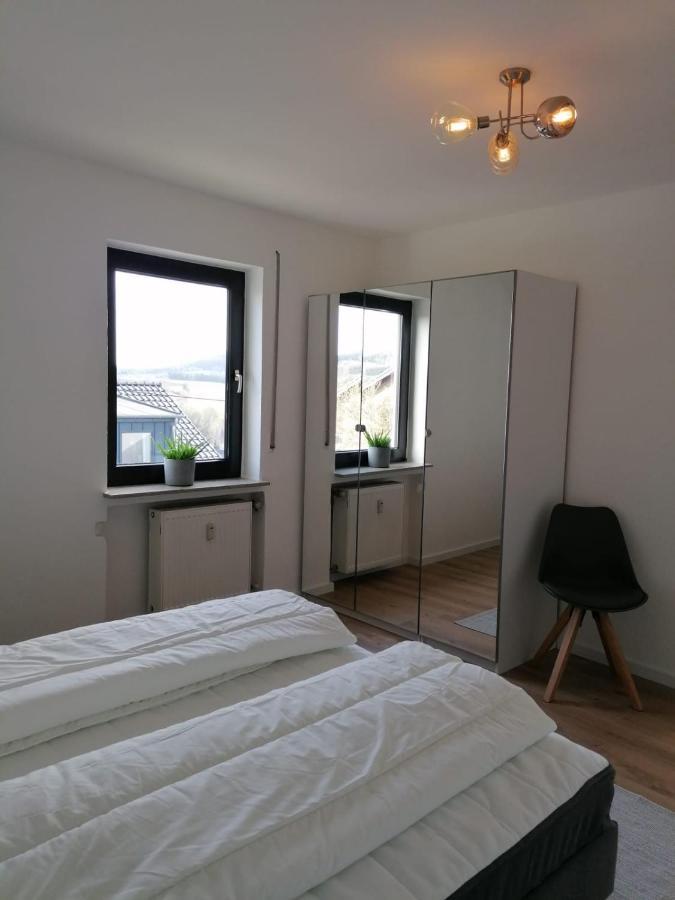 EIFELTRAUM-Schöne Ferienwohnung mit Balkon Kalenborn-Scheuern Exterior foto