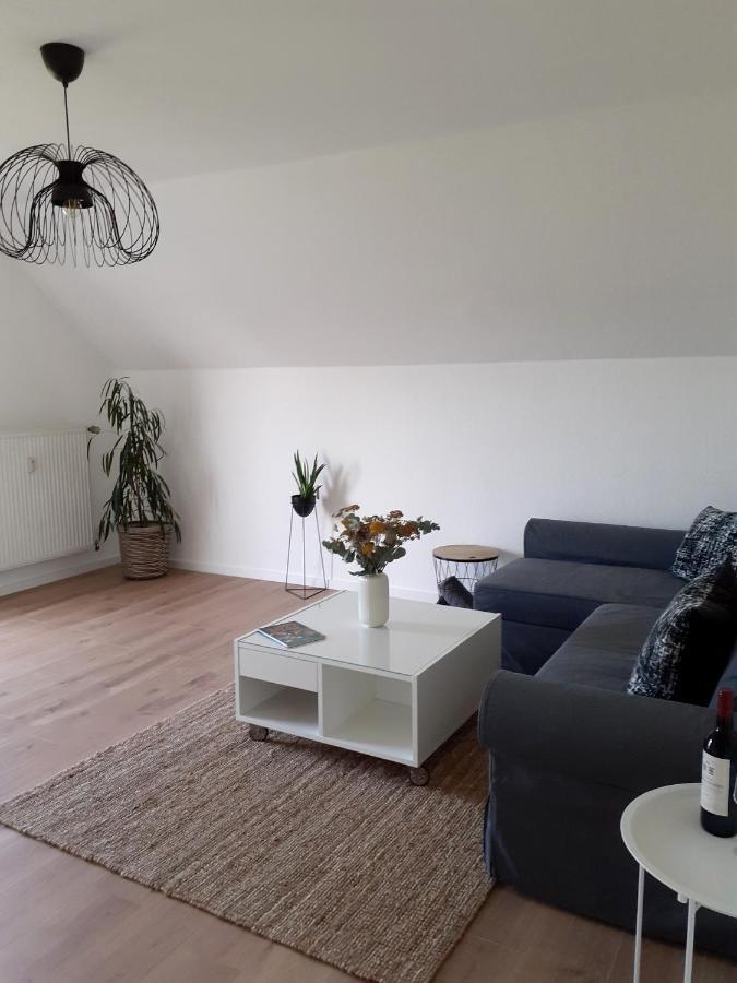 EIFELTRAUM-Schöne Ferienwohnung mit Balkon Kalenborn-Scheuern Exterior foto