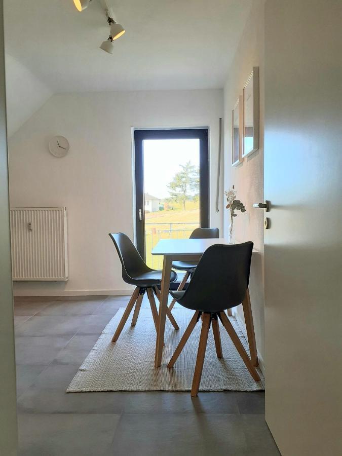 EIFELTRAUM-Schöne Ferienwohnung mit Balkon Kalenborn-Scheuern Exterior foto